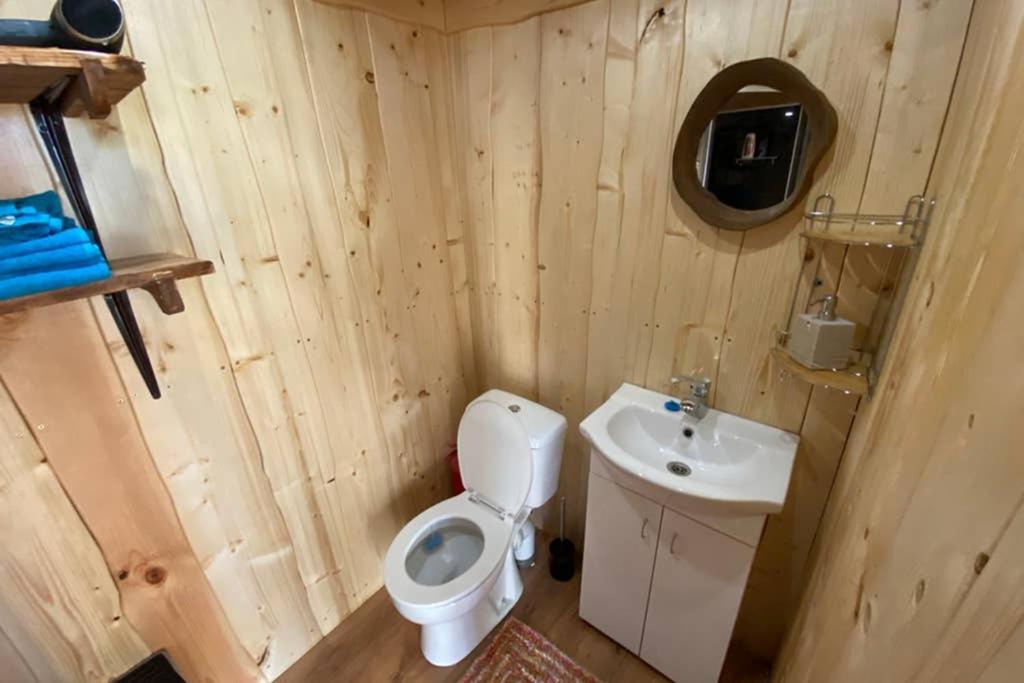 Viking House In The Tree! Jacuzzi, Sauna,Apkure! Lici  Exterior foto